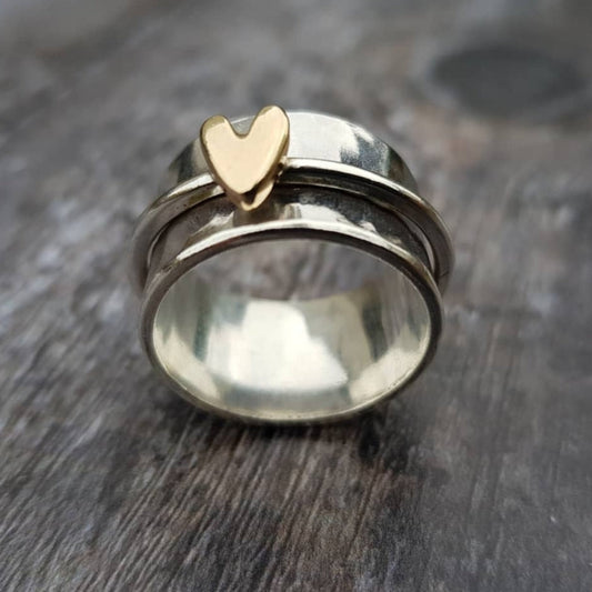 Lynor™ | Silver Ring with Gold Heart