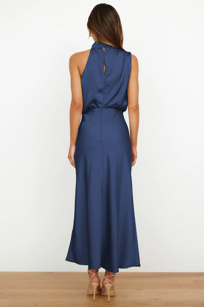 Lynor™ | Halter Neck Maxi Dress – Elegant Lines, Effortless Glamour