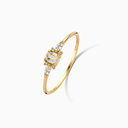 Lynor™ | Moonstone Muse Ring – Dreamy 14K Gold with Ethereal Glow