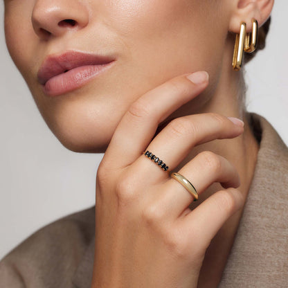 Lynor™ | Rock Solid Ring – Bold 14K Gold with a Sculpted Edge