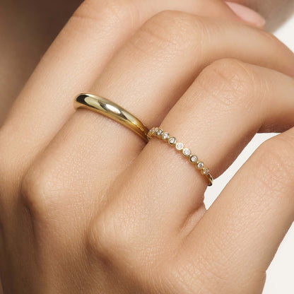 Lynor™ | Diamond Fan Ring – Radiant 14K Gold with Sculptural Sparkle