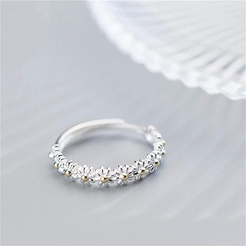 Lynor™ | Adjustable Silver Daisy Ring with Hand-Painted Enamel – Blooming with Charm