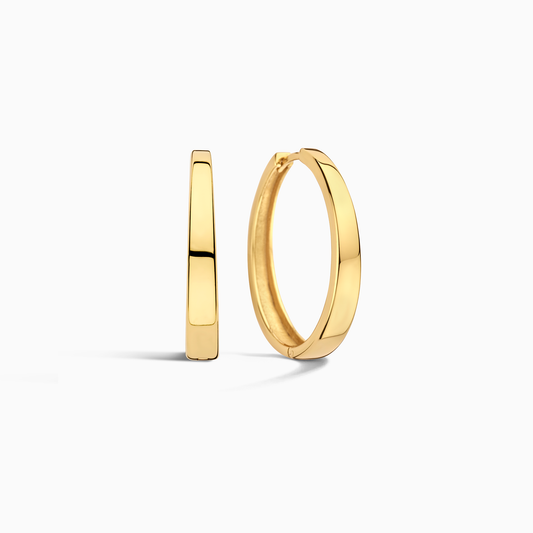 Lynor™ | Gia Statement Rings – Sculptural 18K Gold Elegance for Bold Expression