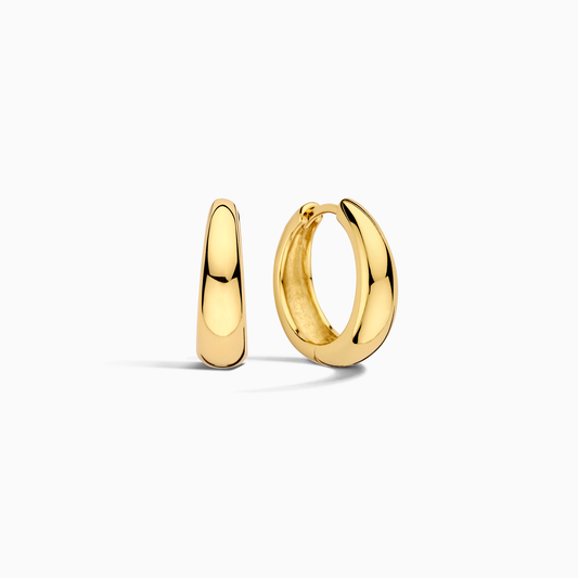 Lynor™ | Rue Statement Hoops – Bold 18K Gold Elegance with a Sculptural Edge