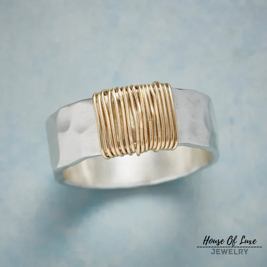 Lynor™ | Golden Boho Threads Ring – Textured Elegance with Free-Spirited Charm