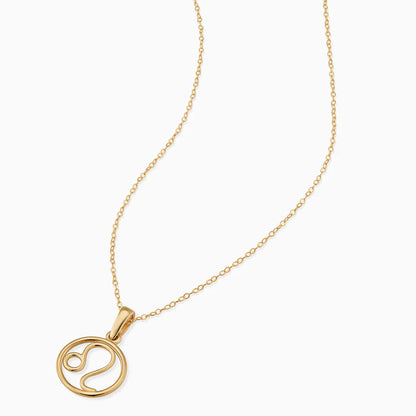 Lynor™ | Zodiac Necklace – Personalized 18K Gold with Celestial Charm