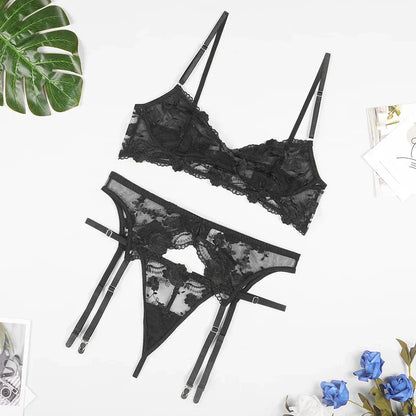 Lynor™ | 3-Piece French Lingerie Set