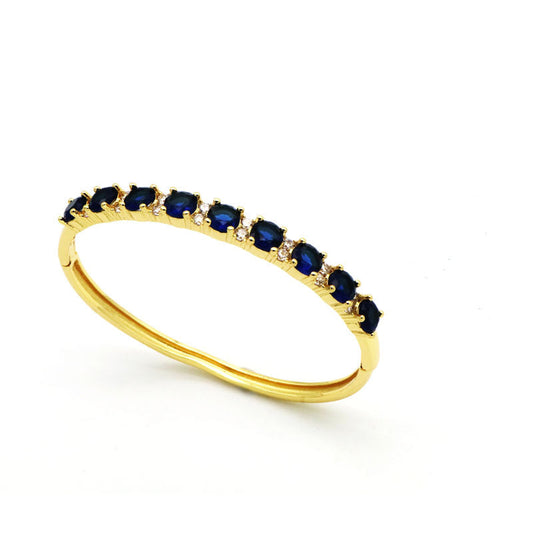 Lynor™ | Rock Solid Ring – Bold 14K Gold with a Sculpted Edge