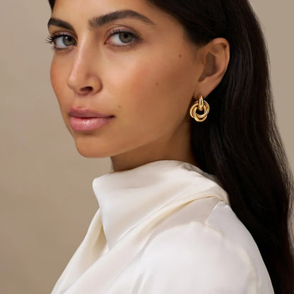 Lynor™ | Statement Interwoven Earrings – Elegant 14K Gold with a Twisted Touch