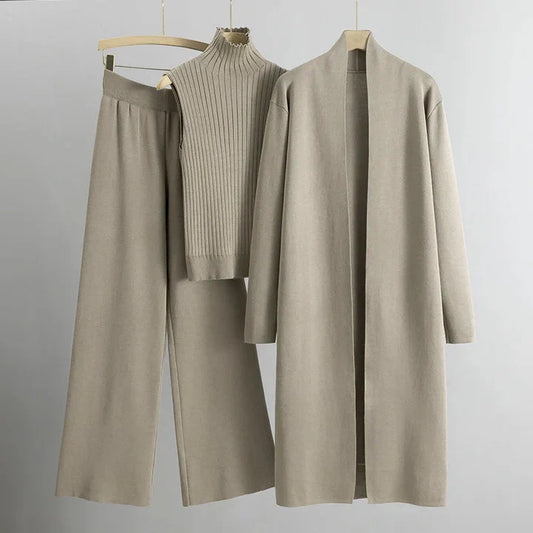 Lynor™| Classic Three-Piece Outfit – Perfectly Coordinated