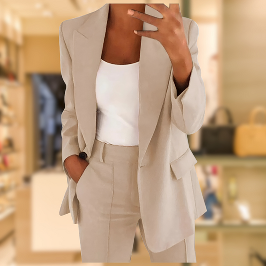 Lynor™ | Timeless Elegance in a Sophisticated Suit