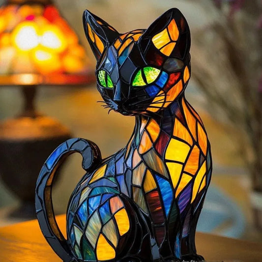 Lynor™ | Luminous Siamese