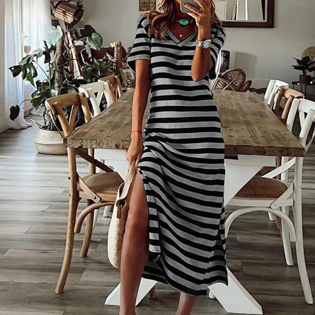 Lynor™ | Striped Bodycon Midi Dress with Side Slit and V-Neckline