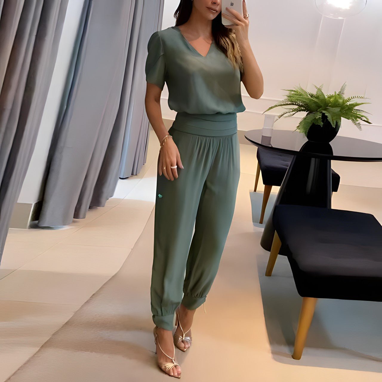 Lynor™  | Trendy set with blouse and trousers
