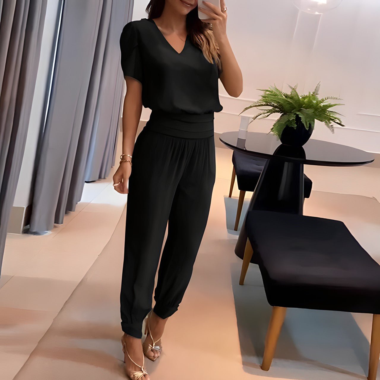 Lynor™  | Trendy set with blouse and trousers