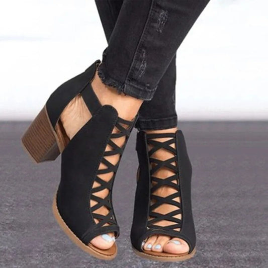 Lynor™ | Lattice Chic Heel Step Bold