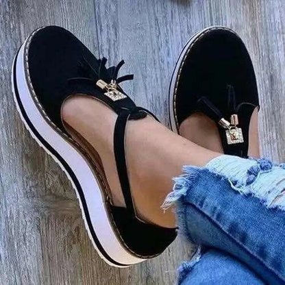 Lynor™ | Tassel Chic Loafer Step Bold