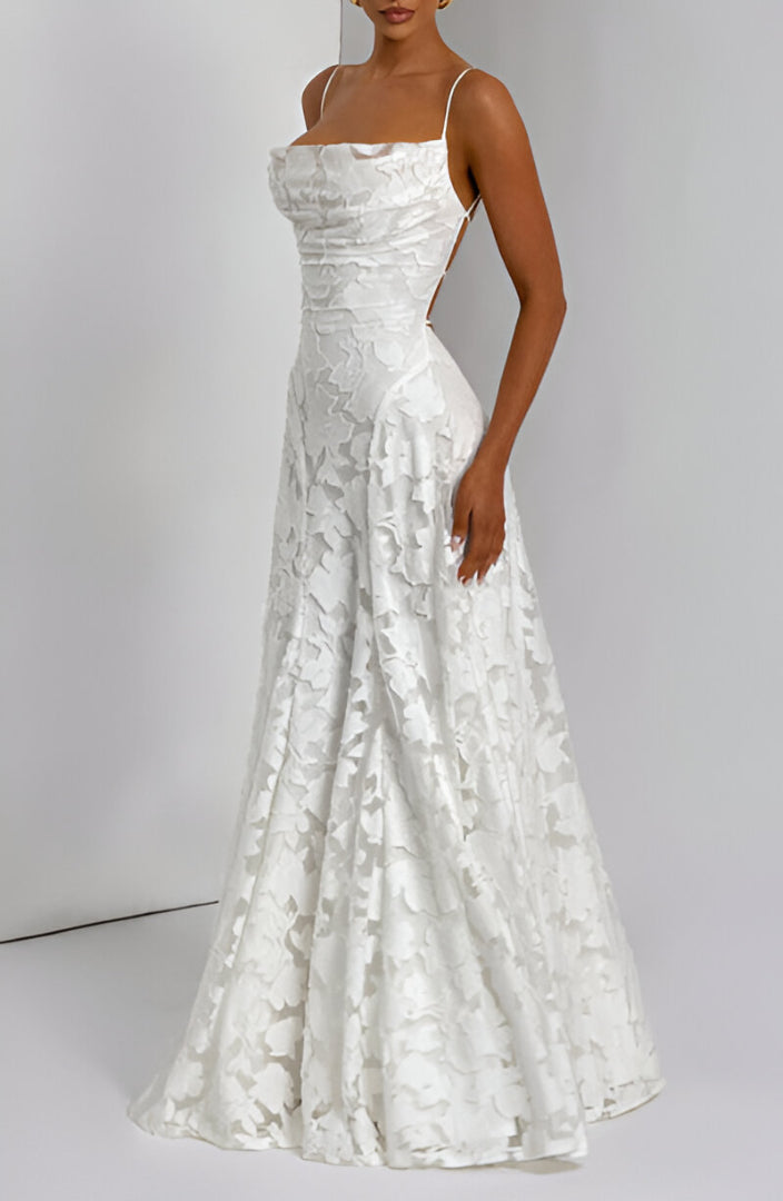 Lynor™ | Lace Maxi Dress