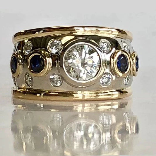Lynor™ | Vintage Gold Ring with Zirconia