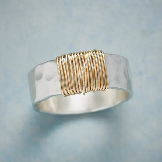 Lynor™ | Boho Gold Thread Ring