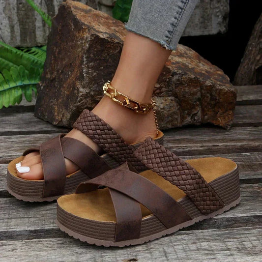 Lynor™ | Orthopedic Sandals