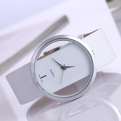Lynor™ | Elegant Transparent Dial Quartz Watch