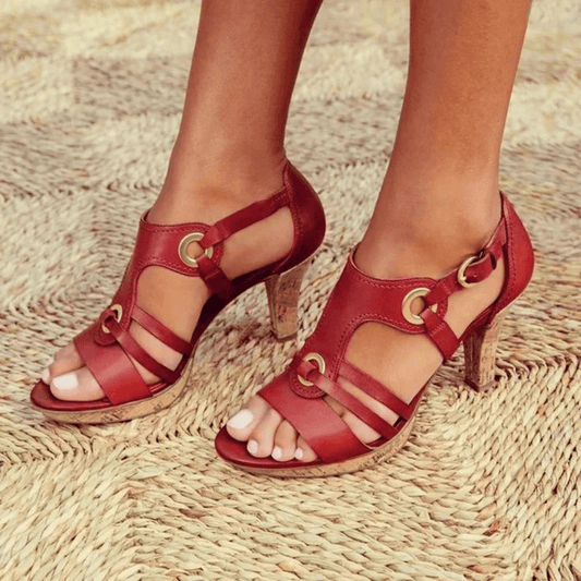 Lynor™ | Comfortable Heeled Sandals – Stylish Lift with All-Day Support